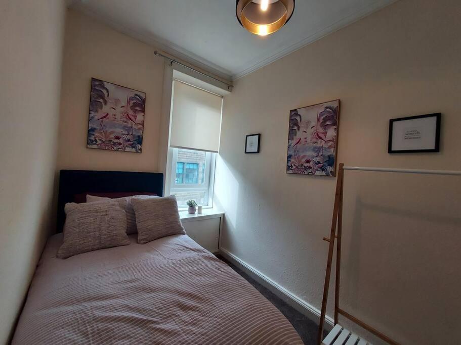 Lovely 2 Bedroom Apartment In The Centre Of 霍伊克 外观 照片